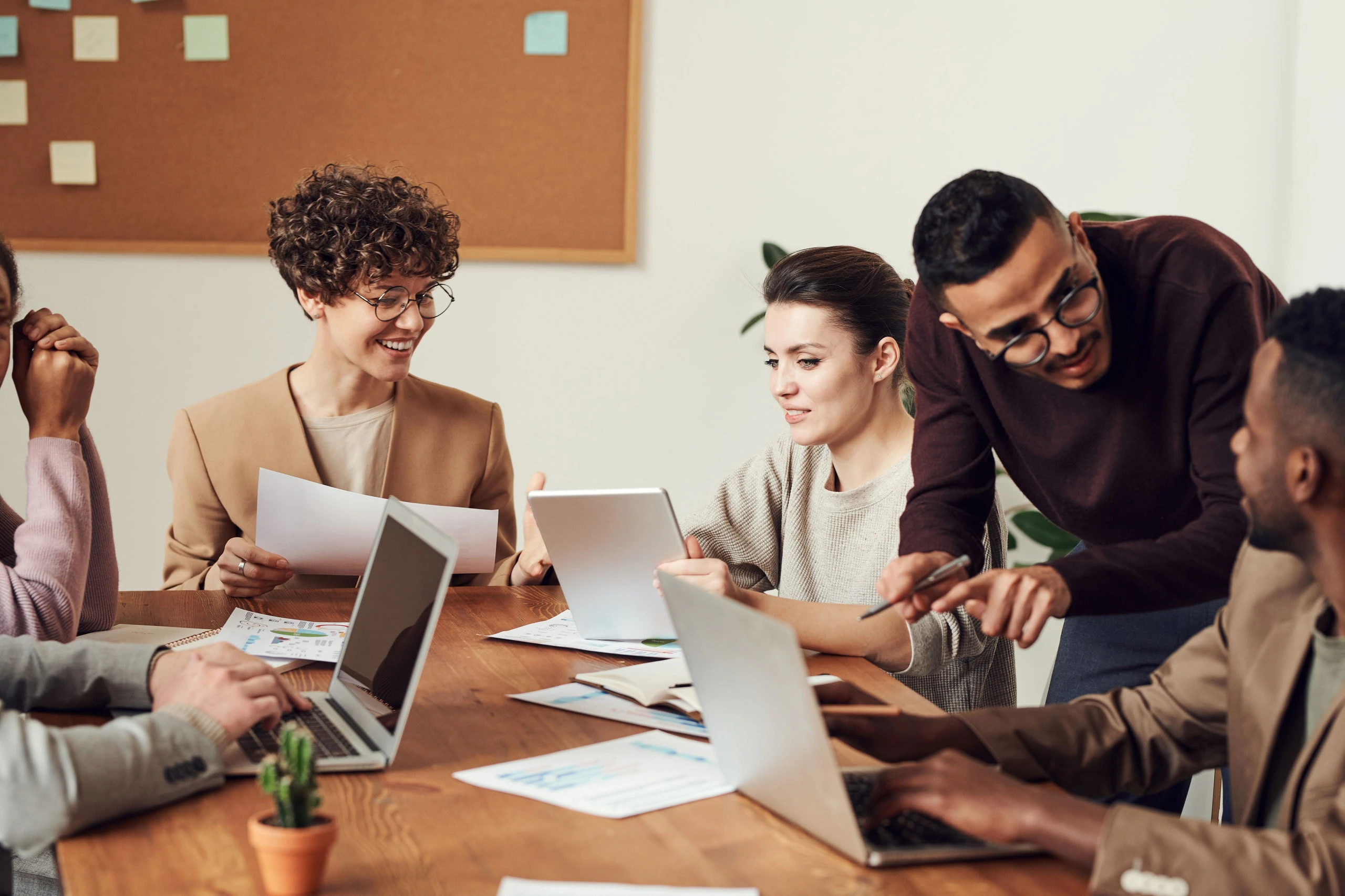 HR Compliance & Governance